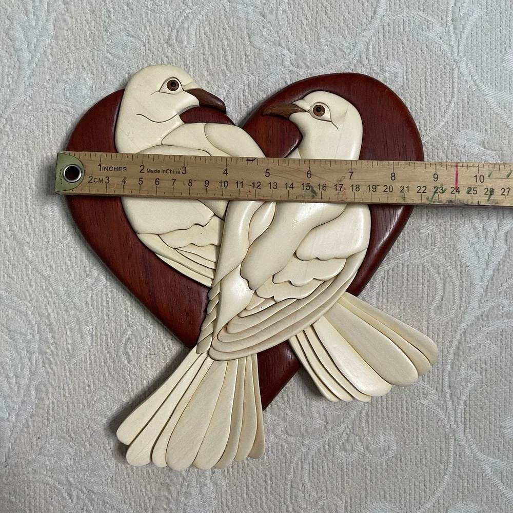 Love Doves Wooden Wall‎ Art Decor Intarsia Hanging Plaque Bird Heart Shape Lodge